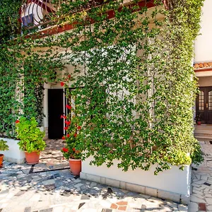 Anamarija Apartment